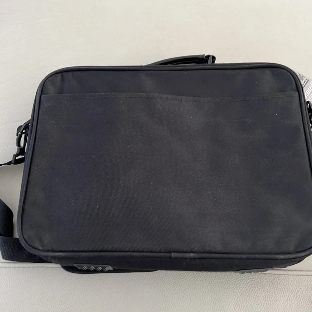 Notebook/Laptop Case 17”